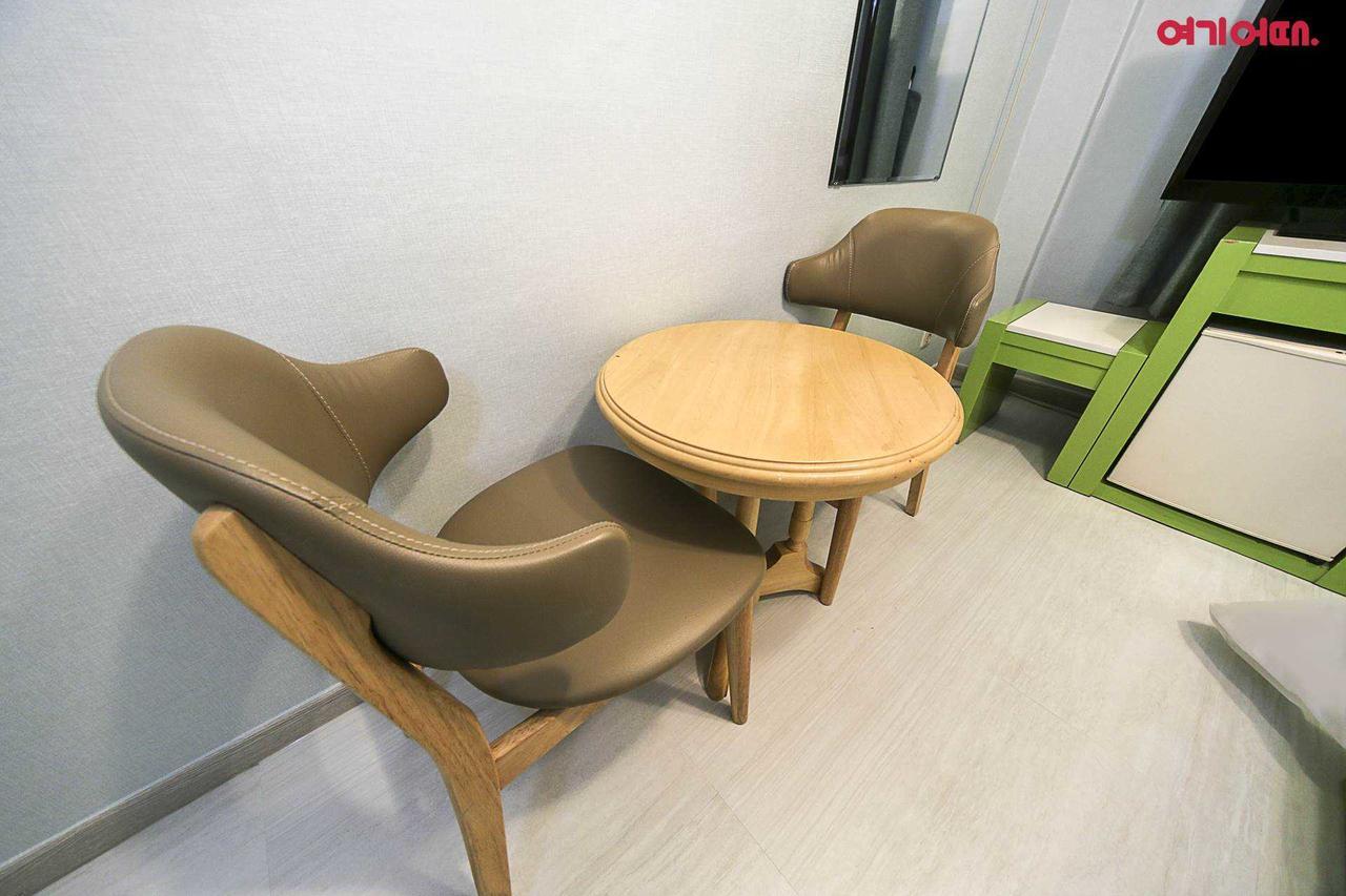 Goodstay Grand Motel Chuncheon Exterior foto