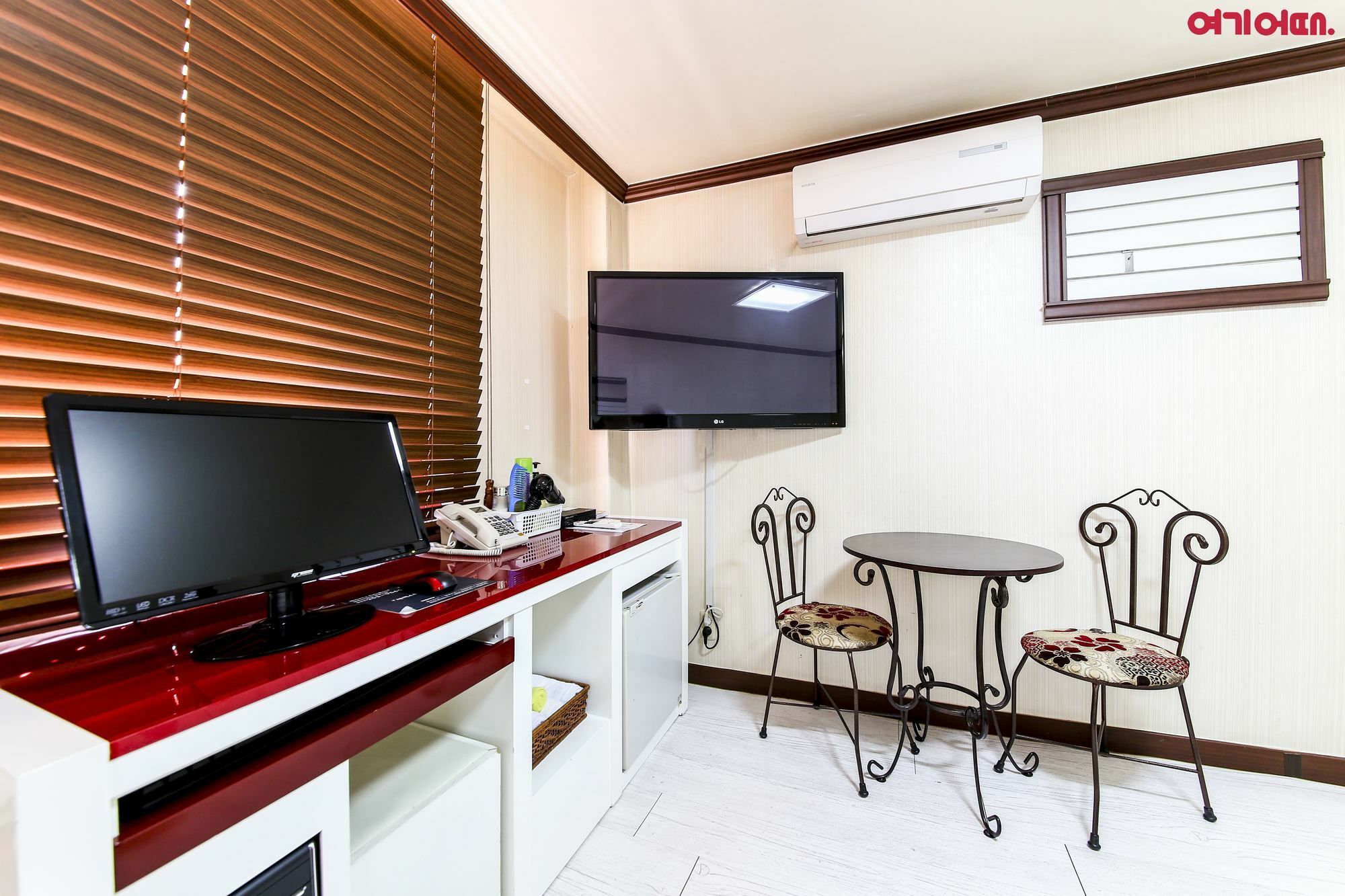 Goodstay Grand Motel Chuncheon Exterior foto