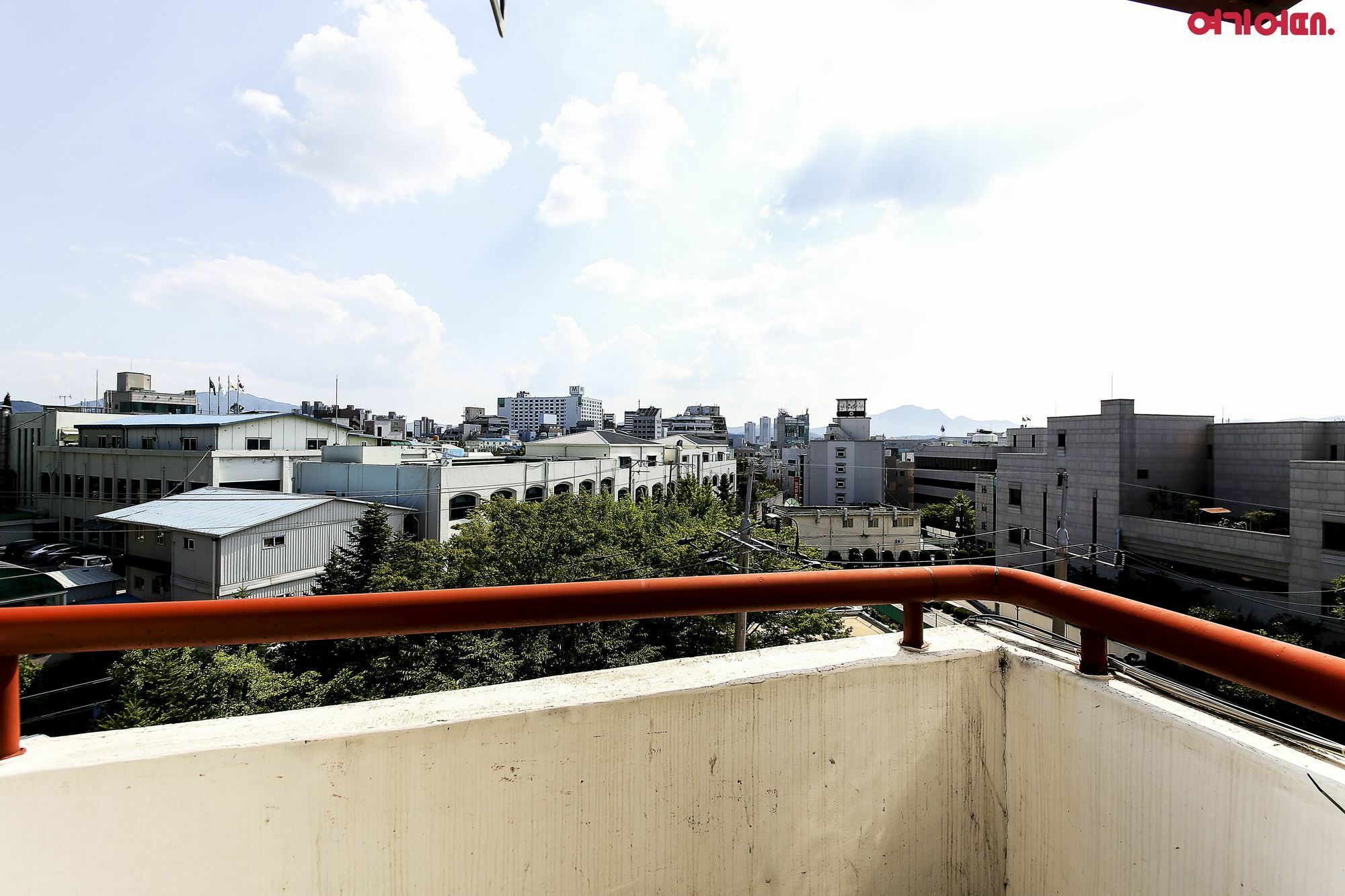 Goodstay Grand Motel Chuncheon Exterior foto